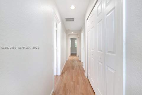 2828 SE 16th Ave 114, Homestead FL - photo 6 of 34