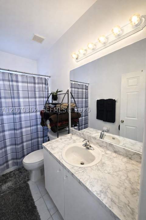 1420 NE 33rd Ave 201-15, Homestead FL - photo 11 of 19