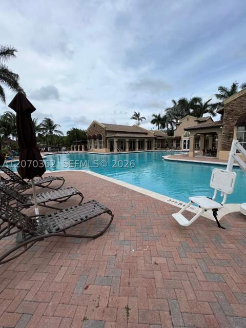 1420 NE 33rd Ave 201-15, Homestead FL - photo 17 of 19