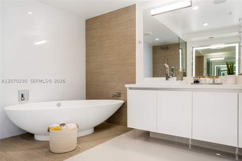 330 Sunny Isles Blvd 5-1102, Sunny Isles Beach FL - photo 13 of 29