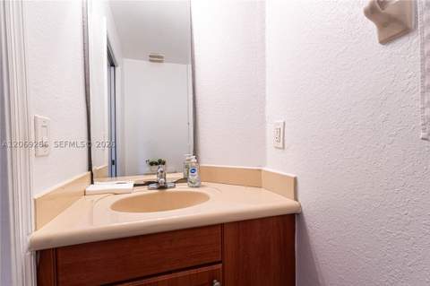 11103 NW 83rd St 207, Doral FL - photo 12 of 38