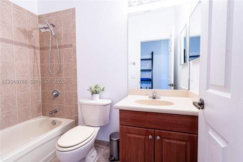 11103 NW 83rd St 207, Doral FL - photo 21 of 38
