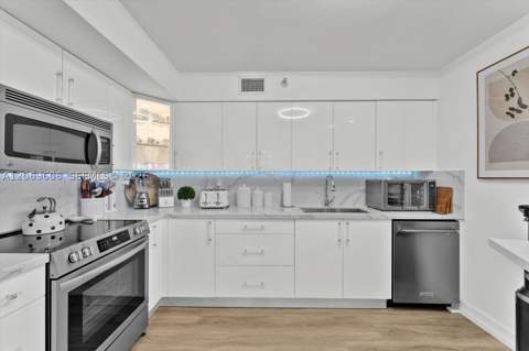 3500 Mystic Pointe Dr 2107, Aventura FL - photo 12 of 33