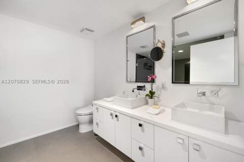 5875 Collins Ave 1102, Miami Beach FL - photo 15 of 57