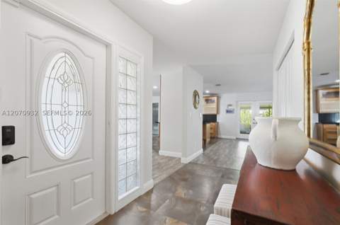 9780 Bel Aire Dr, Cutler Bay FL - photo 6 of 46