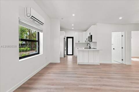14035 NW 6th Ave, North Miami FL - photo 12 of 33
