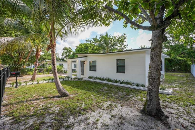 2 bedroom SingleFamilyResidence at 14035 NW 6th Ave, Nichols Heights, North Miami — photo 2