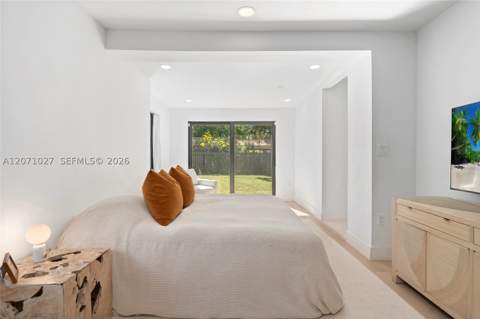 638 NE 141st St, North Miami FL - photo 11 of 20