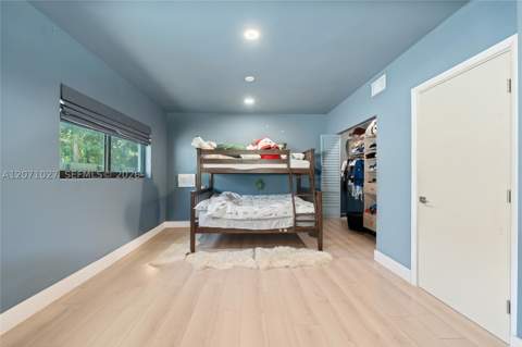 638 NE 141st St, North Miami FL - photo 17 of 20