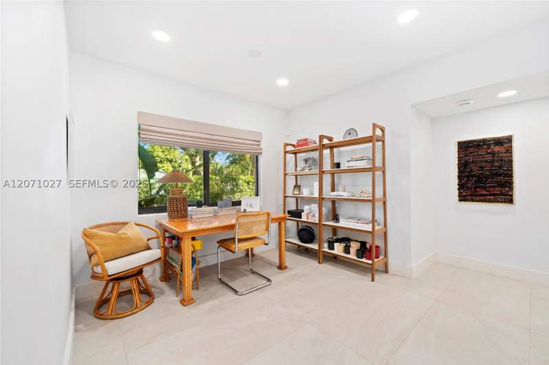 4 bedroom SingleFamilyResidence at 638 NE 141st St, Rucks Park, North Miami — photo 5