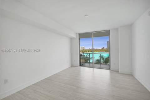 2411 Laguna Circle 208, Miami FL - photo 18 of 54