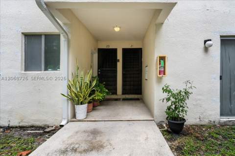 1914 SW 17th Ave 24, Miami FL - photo 19 of 22