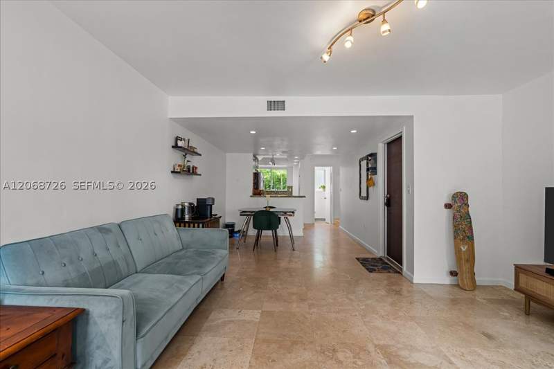 2 bedroom Condominium at 1914 SW 17th Ave 24, La Arboleda Condo, Miami — photo 3