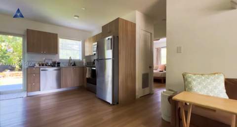 1153 NE 158th St, North Miami Beach FL - photo 7 of 18