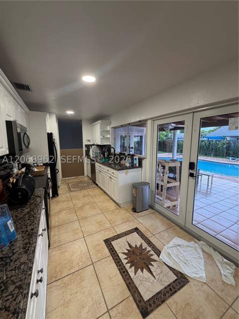 15171 SW 70th St, Miami FL - photo 17 of 34