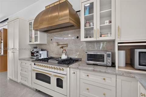 8880 SW 149th St, Palmetto Bay FL - photo 13 of 37