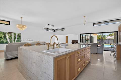 8880 SW 149th St, Palmetto Bay FL - photo 15 of 37