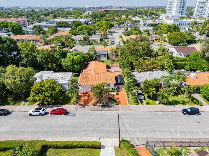 4 bedroom SingleFamilyResidence at 41 Campina Ct, Coral Gables Flagler Stre, Coral Gables — photo 3