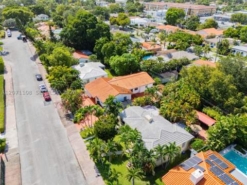 41 Campina Ct, Coral Gables FL - photo 6 of 59