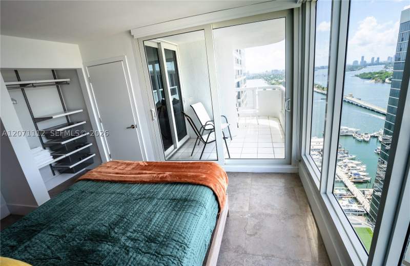 2 bedroom Condominium at 1717 N Bayshore Dr A-3157, Venetia Condo, Miami — photo 4