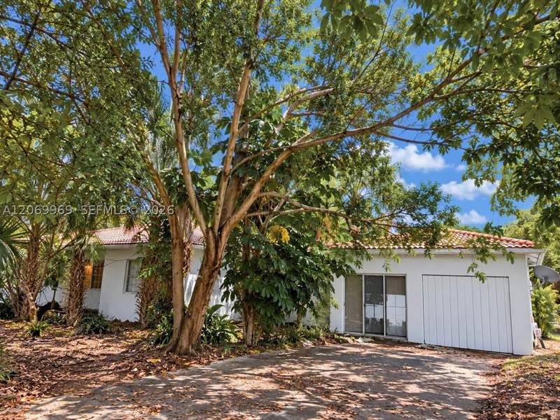 2 bedroom SingleFamilyResidence at 1120 NE 115th St, Biscayne Blvd Park, Biscayne Park — photo 3