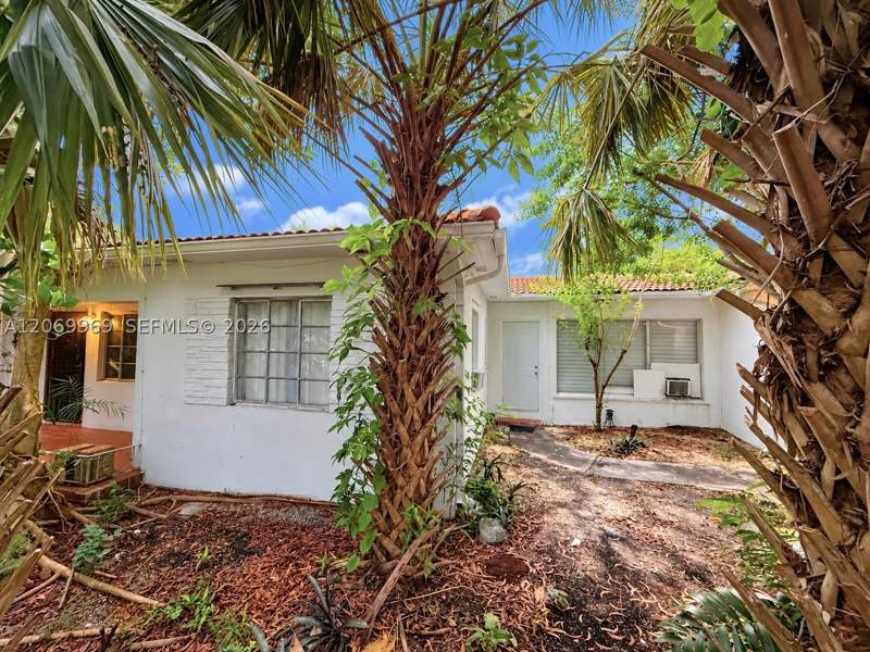 2 bedroom SingleFamilyResidence at 1120 NE 115th St, Biscayne Blvd Park, Biscayne Park — photo 4