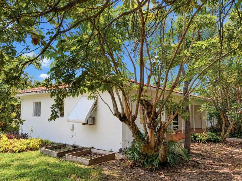 2 bedroom SingleFamilyResidence at 1120 NE 115th St, Biscayne Blvd Park, Biscayne Park — photo 5