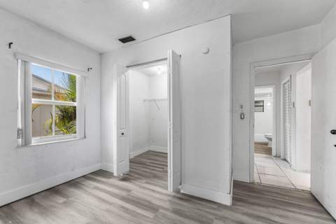 2030 NW 43rd Street, Miami FL - photo 15 of 29