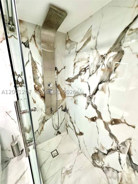 671 NE 195th St 205E, Miami FL - photo 12 of 39