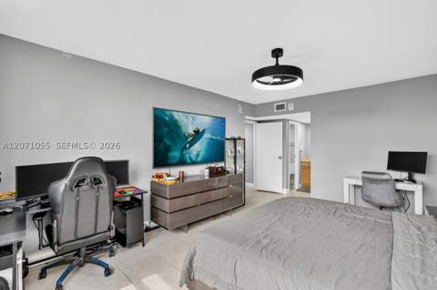 16565 NE 26th Ave 4E, North Miami Beach FL - photo 18 of 44