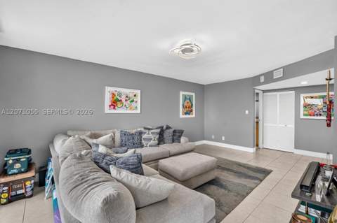 16565 NE 26th Ave 4E, North Miami Beach FL - photo 7 of 44
