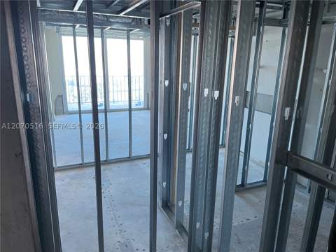 4101 Pine Tree Dr 926,925, Miami Beach FL - photo 10 of 12
