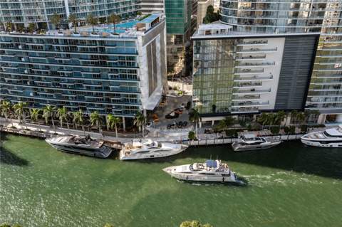 465 Brickell Ave 2504, Miami FL - photo 17 of 26