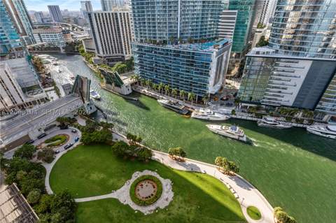 465 Brickell Ave 2504, Miami FL - photo 18 of 26
