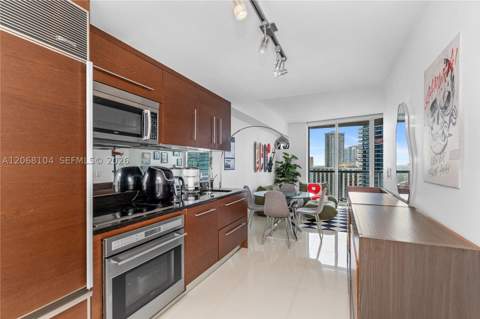 465 Brickell Ave 2504, Miami FL - photo 7 of 26