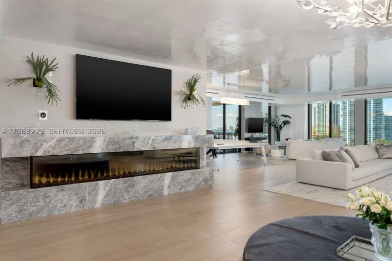 7 bedroom Condominium at 6893 Fisher Island Dr 6893 Lphcenter 6893, Palazzo Del Sol/Della Lun, Miami Beach — photo 5