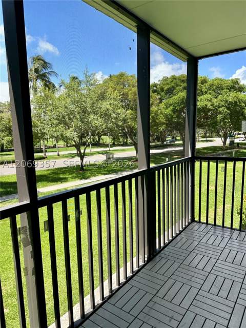 3401 N Country Club Dr Ei-216, Aventura FL - photo 13 of 27