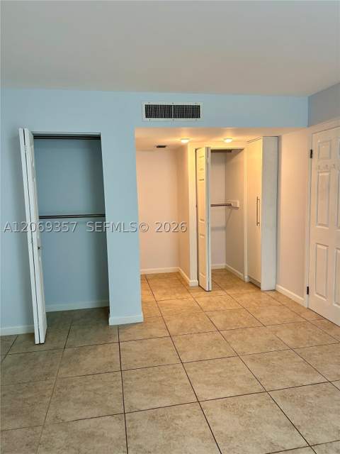 3401 N Country Club Dr Ei-216, Aventura FL - photo 16 of 27
