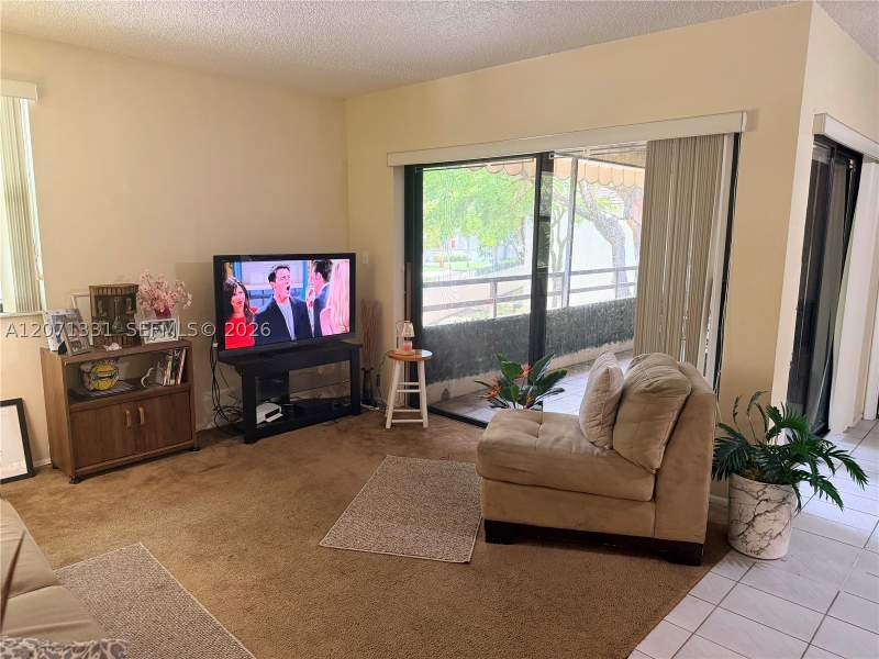 3 bedroom Condominium at 20035 NE 3rd Ct 6, Quatraine Condo I Ph I, Miami — photo 5