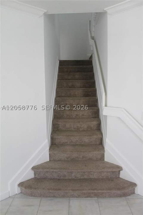 10770 NW 74th Ln, Doral FL - photo 16 of 46