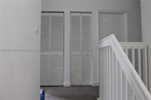10770 NW 74th Ln, Doral FL - photo 21 of 46