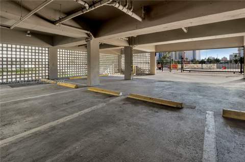 2600 Collins Ave 204, Miami Beach FL - photo 21 of 22