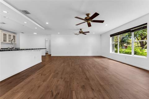 11890 SW 72nd Pl, Pinecrest FL - photo 7 of 46