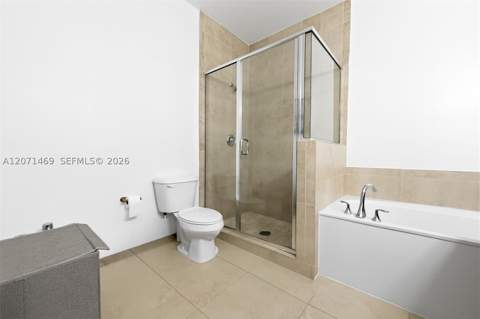 7042 NW 103rd Path, Doral FL - photo 18 of 33