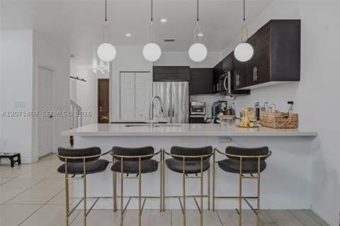 7042 NW 103rd Path, Doral FL - photo 9 of 33