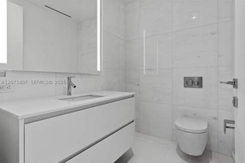 300 Biscayne Boulevard Way 4303C, Miami FL - photo 17 of 34