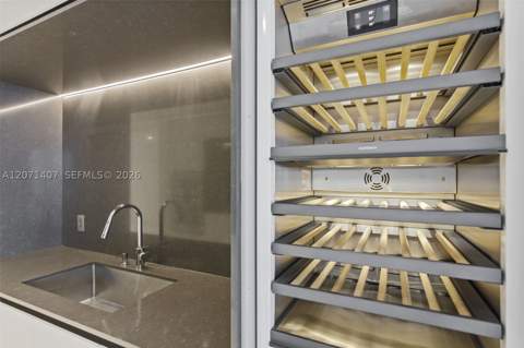 300 Biscayne Boulevard Way 4303C, Miami FL - photo 9 of 34