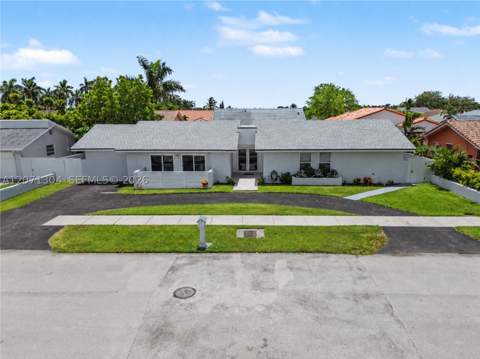 13710 SW 18th Ter, Miami FL - photo 19 of 56
