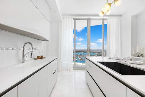 16901 Collins Ave 5305, Sunny Isles Beach FL - photo 11 of 43