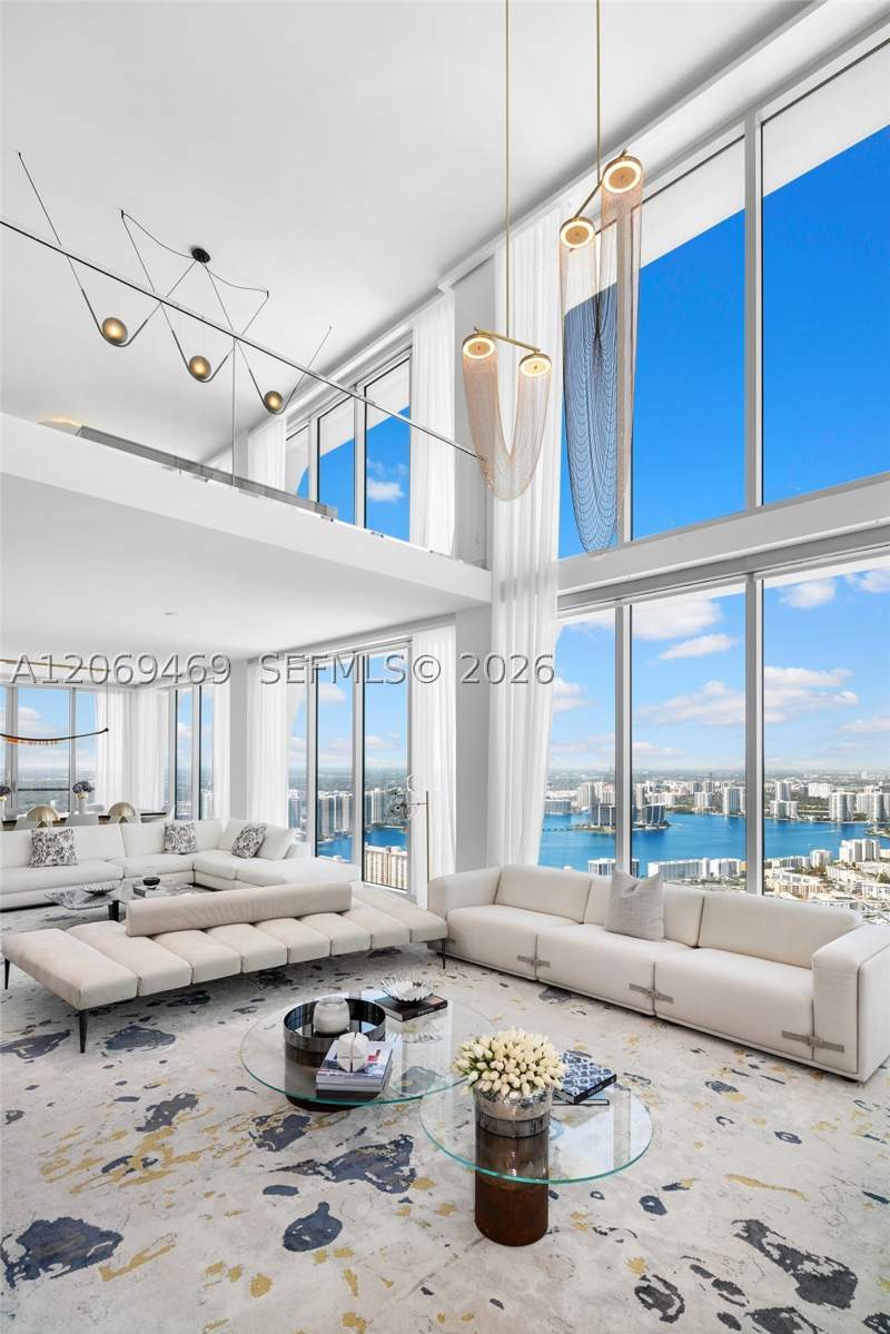 6 bedroom Condominium at 16901 Collins Ave 5305, Jade Signature Condo, Sunny Isles Beach — photo 5